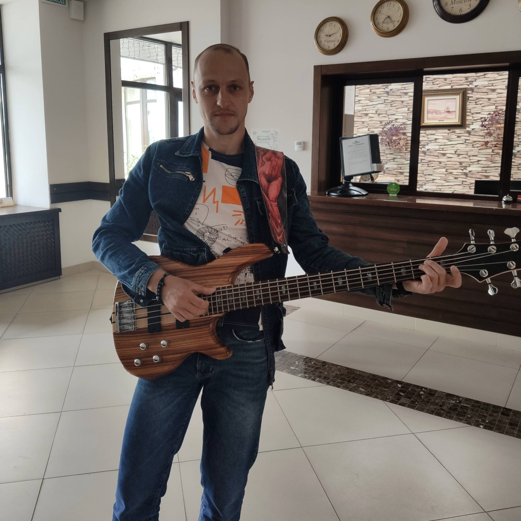 Илья Боровский