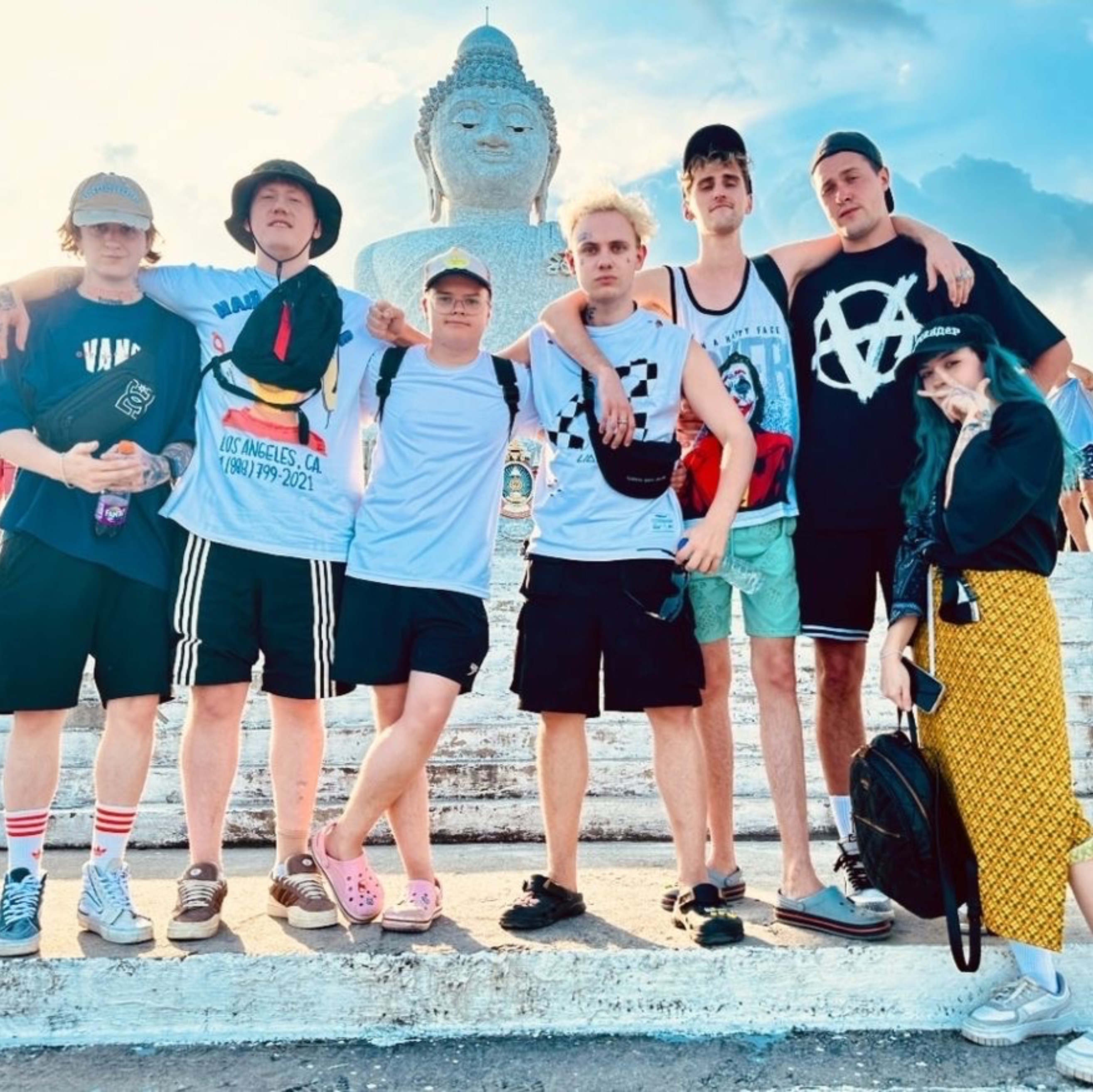 Суровая Чайка