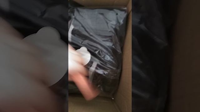 Заказ Эйвон 05/2018.подарок за 49р пришёл мужской шампунь гель и дезодорант спрей