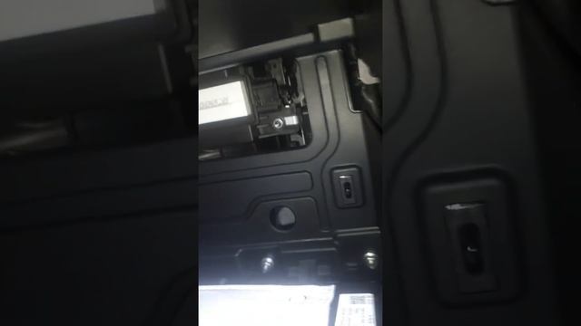 Замена фильтров Toyota и Renault