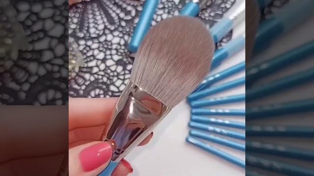 Набор кистей для макияжа из магазина Aliexpess #CHICHODO Store