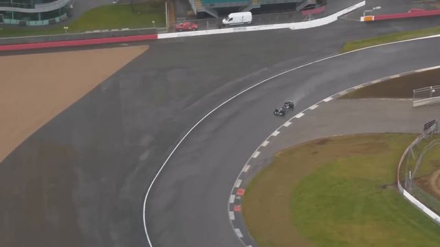 GROSSE SURPRISE CHEZ MERCEDES : LA W15 POURRAIT ÊTRE INCROYABLE !