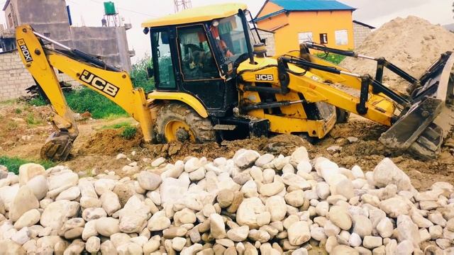 JCB VS MUD || JCb Backhoe Loder Driving It's Hard But Technical Operator || Skills