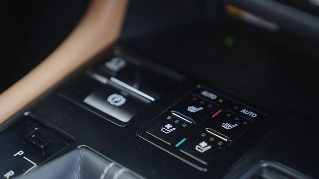 Vlajkové SUV RX 300 Dostupné Skladem | Lexus Česká Republika