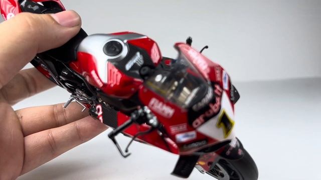Tamiya Ducati WSBK Panigale V4R 2023 Aruba Team Review (Part 2)