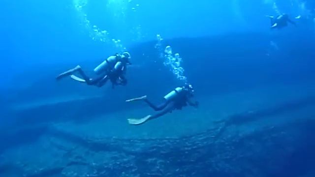 ダイビングショップココナッツ新宿店　与那国海底遺跡１