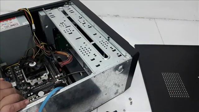 Reboot and select proper boot device or insert boot media in selected boot device and press a key -