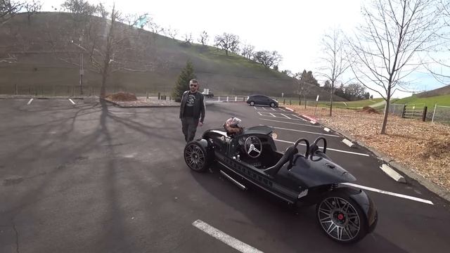 Обзор Vanderhall Venice. Если у вас есть лишние  $30000, которые ну совсем не на что потратить.