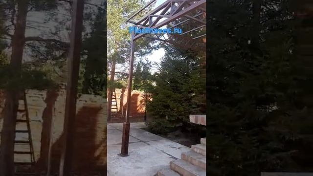 навес из монолитного поликарбоната