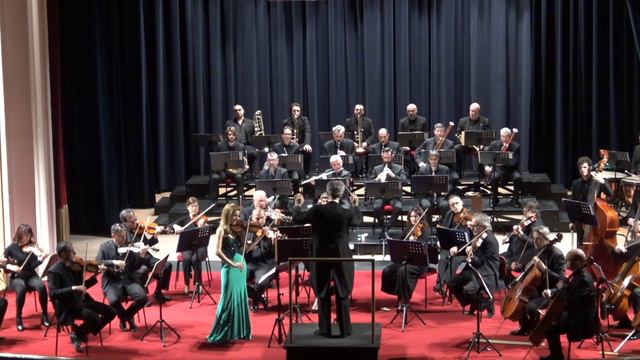 Ksenia Milas - Saint-Saëns Violin Concerto No.3 Mvt.3