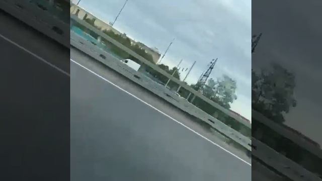 Mercedes-Benz W 140 реакция на дорогах Москвы