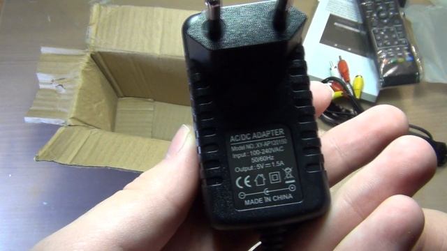 Распаковка DVB-T2 ресивера с Aliexpress