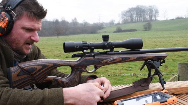 CZ 457 Thumbhole Laminate 17 HMR REVIEW
