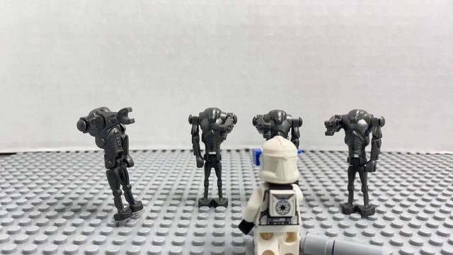 Heavy Trooper Vs. Super Battle Droids