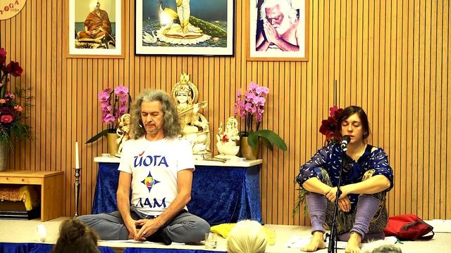 Friedensmeditation: Theorie Und Praxis - Andrey Lobanov - Yogakongress 2019