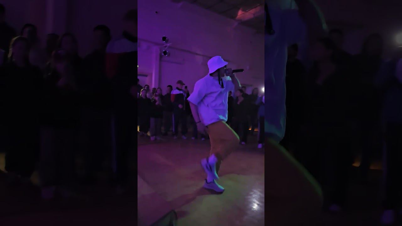 3734f74feef32fe15c3f67212f2ec8e0