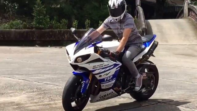 Я на Ямахе Р1 \ Im On YAMAHA R1