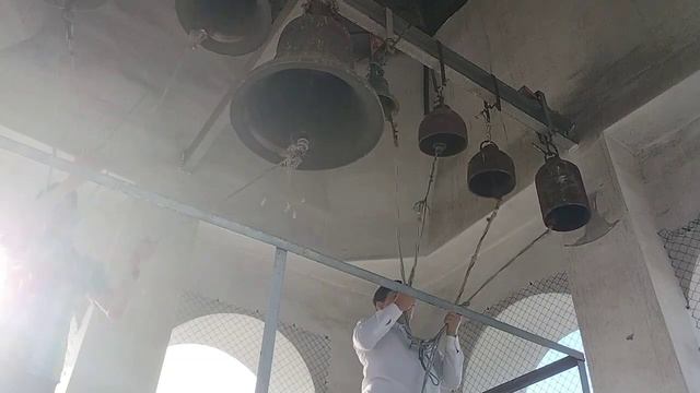Колокольный звон перед Всенощным бдением