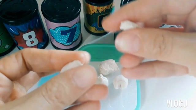 Макароны из пластилина???