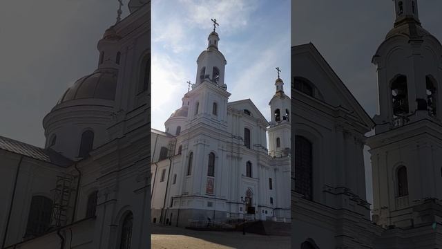 Красивый колокольный звон.