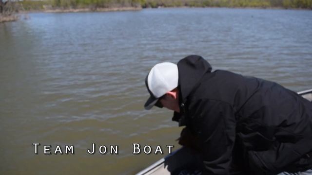 How To Catch Big Spring Bass | 2 V 2 Tournament!