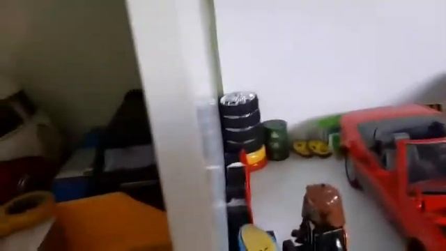 Мой новый гараж 1:18