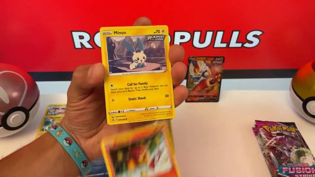 Opening 10 Pokémon Fusion Strike Booster Packs