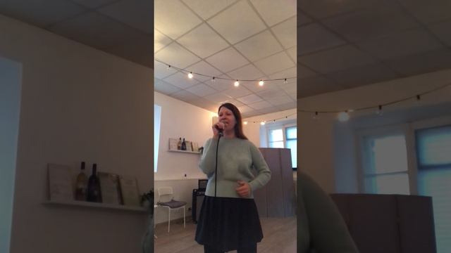 #кавер «Смотри». Полина Гагарина Музыка :А.Коновалова и В.Чиняева автор текста :Александр Жвакин.