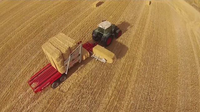 Прицеп-тюковоз для квадратных тюков ARCUSIN AUTOSTACK FSX
