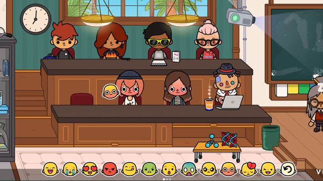 севодня я уехала к родителям и никита севодня живет моей жизню