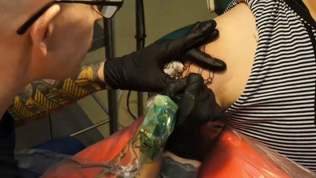 JAPANESE MASK/SPIDER  TATTOO TIMELAPSE/LUCKY 13 TATTOO SASEBO