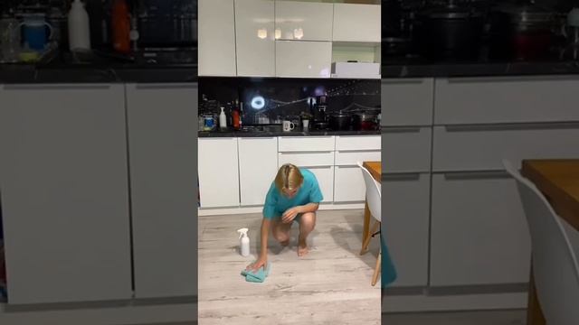 А вы как Аня, или как Деня?