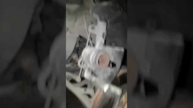 Замена тормозных колодок и дисков