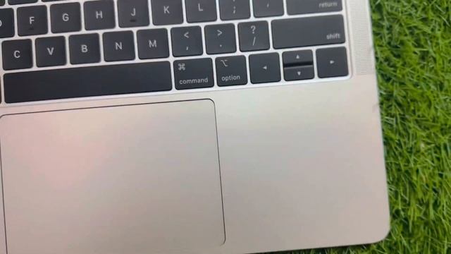 MacBook Air 2019, 8GB, 256GB, Silver, Neat And Clean Macbook: 10/10 Brand New 2 Cycle #applemacbook
