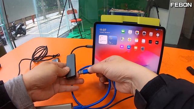 Logitech Usb Webcam Is Facebook Live Streaming On An IPhone | C922  & Streamcam