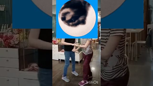 справа я слева подруга