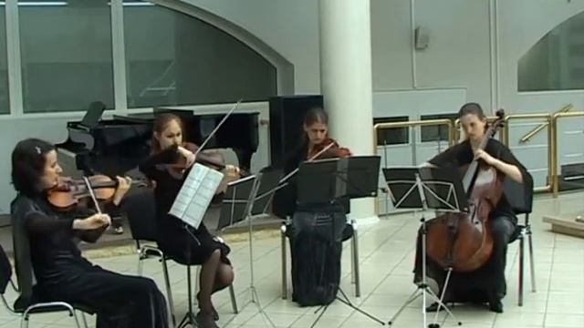 Струнный квартет для праздников.