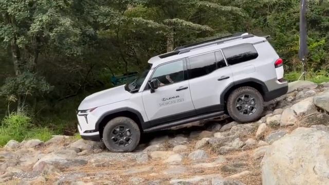 LEXUS GX 550 OVERTRAIL