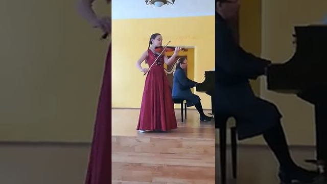 Васильева Евгения, 8 класс Эллертон. Тарантелла.