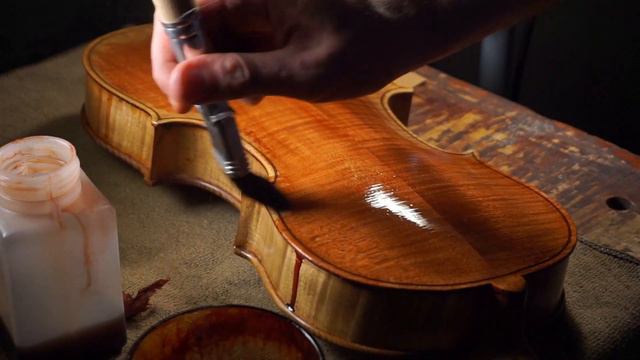3 - Violin Varnish Italy - Color Layer - Madder Rosinate Oil Varnish
