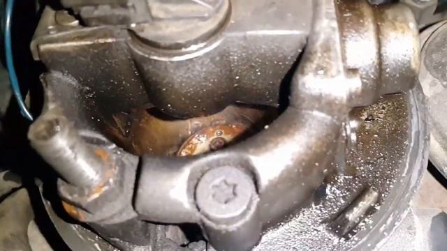 Опель Вектра а 1.6. Как распыляет форсунка при прогреве и на холостых после прогрева