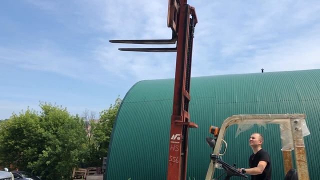 Погрузчик Nissan NF01