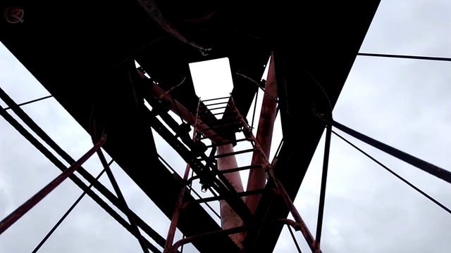 огромная вышка