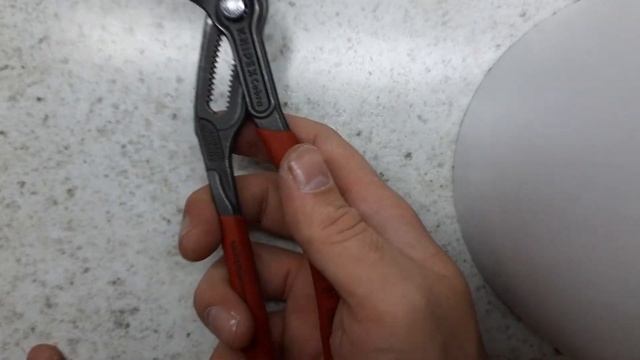 Knipex Cobra 180 (87 01 180) обзор и отзыв