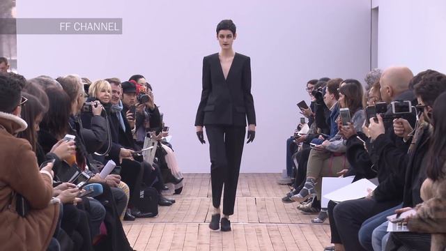 Guy Laroche | Fall Winter 2018/2019 Full Fashion Show | Exclusive