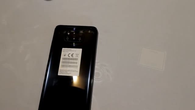 Поклейка защитных стекол на Poco X3 - на экран и на камеру full glue