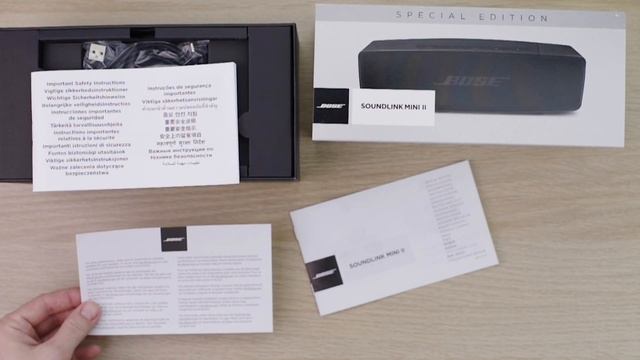 Bose SoundLink Mini II Special Edition. Распаковка