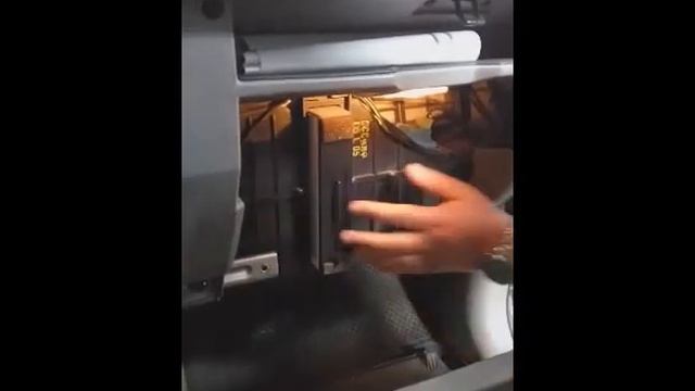 Замена фильтров Toyota и Renault