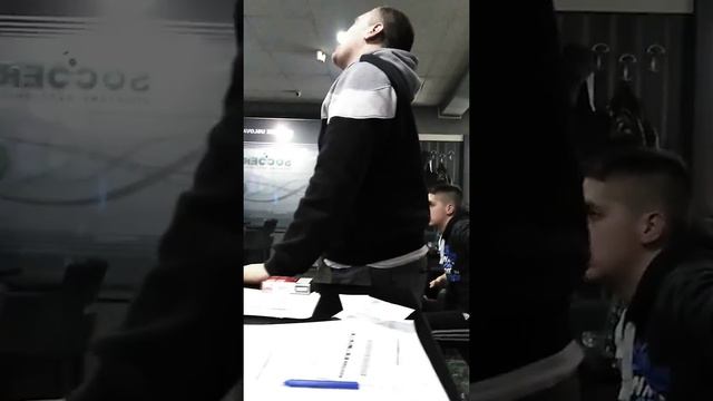 Армани-Звезда, Ацика Бјелица навијач Стела Росе задовољан игром небојше.. тј филипа човића