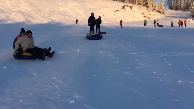 Как надо спускаться с горки